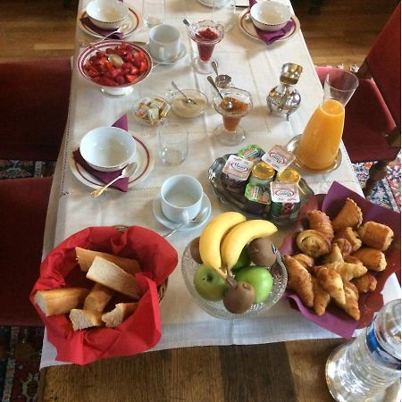 Manoir Saint Hubert Bed & Breakfast ภายนอก รูปภาพ